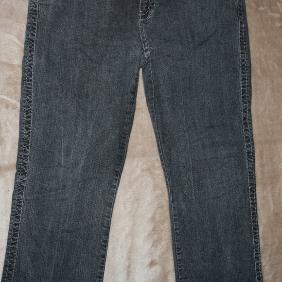 Calvin Klein Blue Jeans - Waist 35x29.5 Inseam - Length 39 - Rise 9.5 - Picture 3 of 11